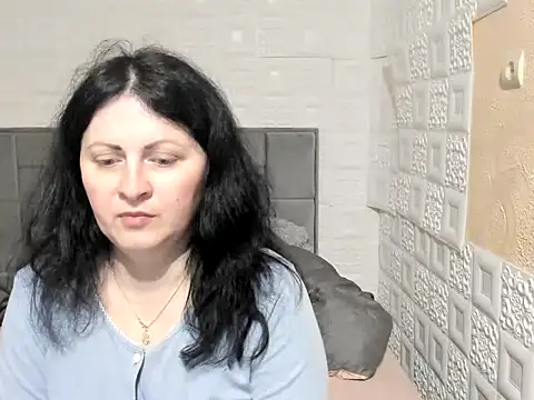 Lillian2 online show from 03/16/25, 09:16