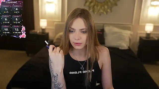 Snapshot of Angy_Netal chatting on 03/18/26, 08:06 Angy Netal online show from 03/18/26, 08:06