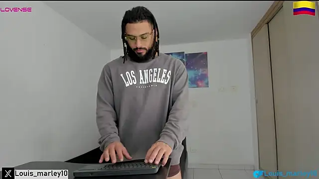 Louis marley   online show from 10/12/25, 03:55