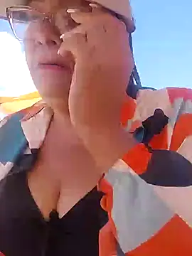 Delicy1 online show from 12/28/24, 12:56