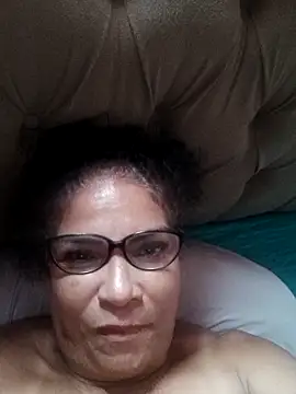 Delicy1 online show from 10/18/25, 10:16