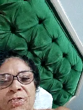 Delicy1 online show from 10/19/25, 11:00