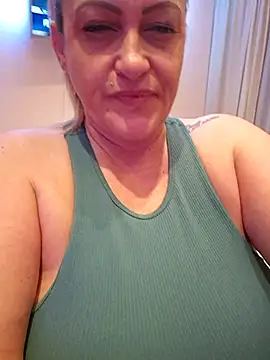 Isabellaa04 online show from 12/07/24, 05:31