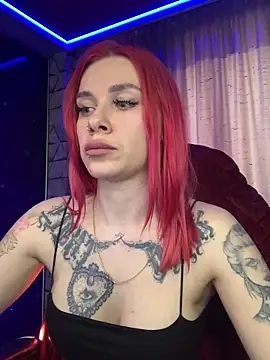 Snapshot of Queen_of_pain chatting on 01/14/25, 11:10 Queen of pain online show from 01/14/25, 11:10