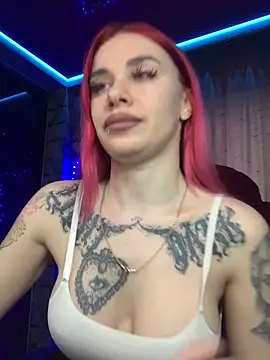 Snapshot of Queen_of_pain chatting on 01/21/25, 07:58 Queen of pain online show from 01/21/25, 07:58