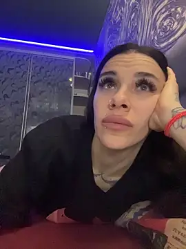 Queen of pain online show from 01/06/26, 07:12