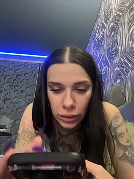 Queen of pain online show from 05/14/26, 06:42