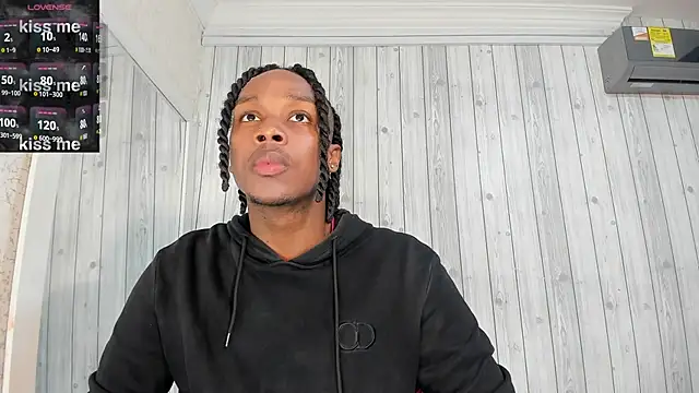 DominicSccott online show from 02/12/25, 12:33