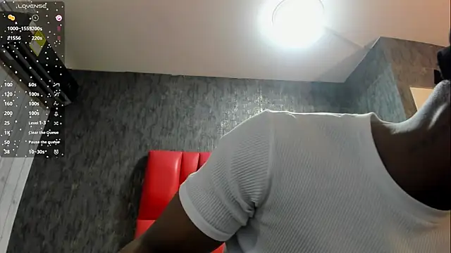 Snapshot of DominicSccott chatting on 05/10/26, 12:54 DominicSccott online show from 05/10/26, 12:54