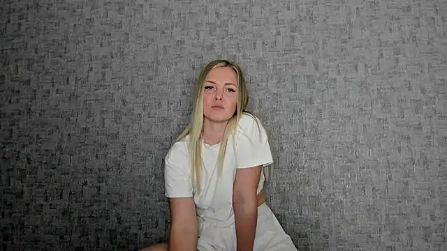 iam Venus online show from 02/17/26, 04:24