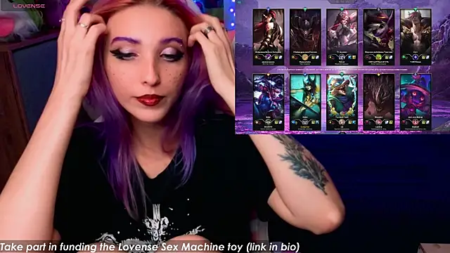 Snapshot of Violet_Noir chatting on 09/10/25, 05:13 Violet Noir online show from 09/10/25, 05:13