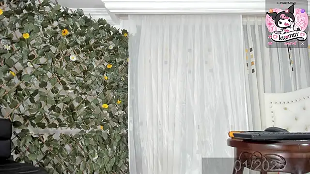 BunnyHotsx online show from 01/31/25, 10:31