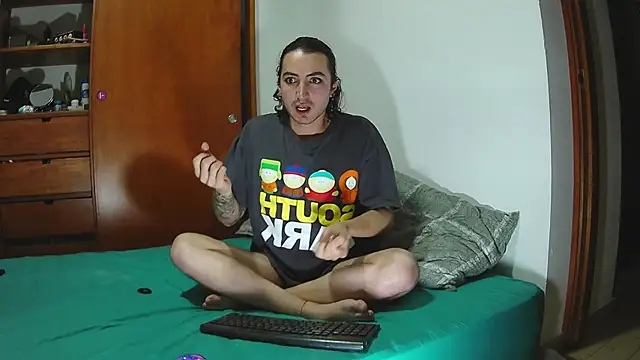 AdamnKing online show from 01/08/26, 01:41