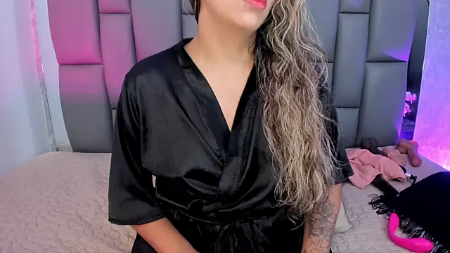  MiaBrown  online show from 01/30/25, 12:06