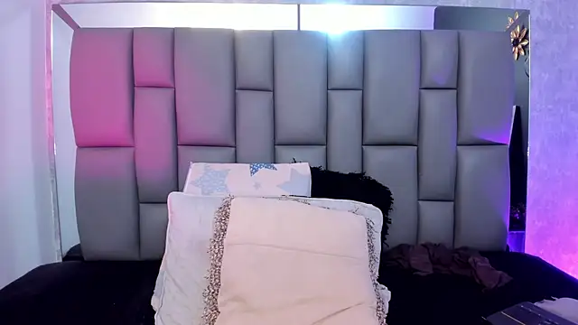  MiaBrown  online show from 02/19/25, 06:21