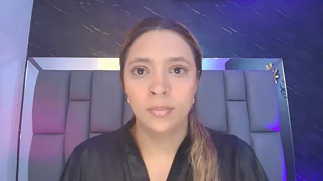  MiaBrown  online show from 10/14/25, 12:06