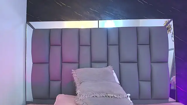  MiaBrown  online show from 02/16/26, 12:12