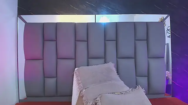  MiaBrown  online show from 02/19/26, 12:12