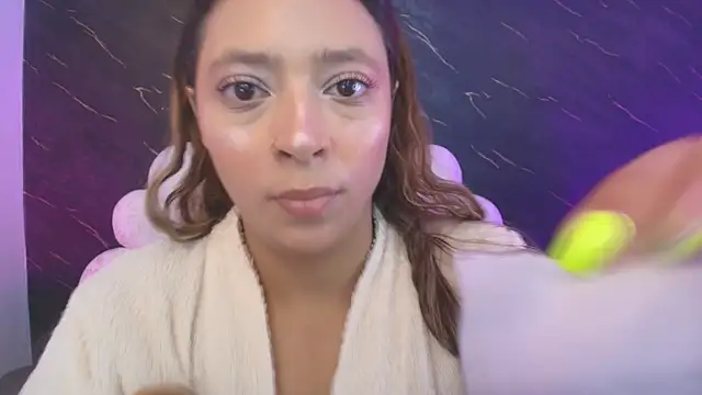  MiaBrown  online show from 04/29/26, 12:09
