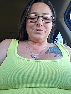 Snapshot of angelbaby1998 chatting on 03/14/26, 09:20 angelbaby1998 online show from 03/14/26, 09:20