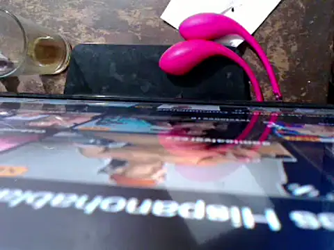 Snapshot of Tanedra_collings chatting on 12/12/24, 09:51 Tanedra collings online show from 12/12/24, 09:51