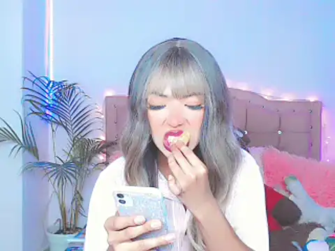 Snapshot of Tanedra_collings chatting on 01/17/25, 01:47 Tanedra collings online show from 01/17/25, 01:47