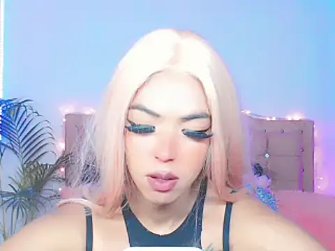 Snapshot of Tanedra_collings chatting on 01/22/25, 04:44 Tanedra collings online show from 01/22/25, 04:44