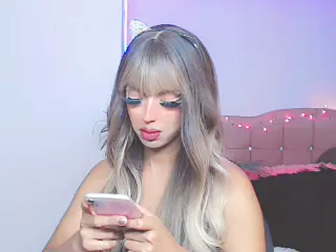 Snapshot of Tanedra_collings chatting on 01/31/25, 01:01 Tanedra collings online show from 01/31/25, 01:01