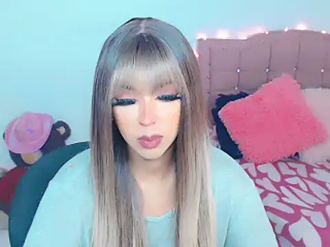 Snapshot of Tanedra_collings chatting on 02/18/25, 07:54 Tanedra collings online show from 02/18/25, 07:54