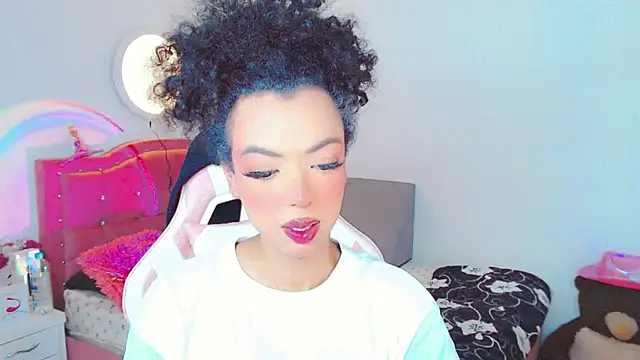 Snapshot of Tanedra_collings chatting on 01/08/26, 01:52 Tanedra collings online show from 01/08/26, 01:52