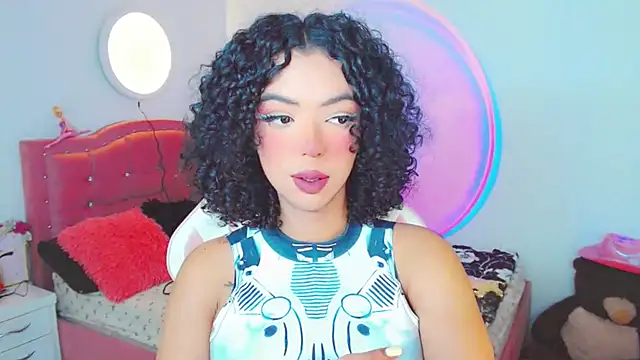 Snapshot of Tanedra_collings chatting on 01/12/26, 02:28 Tanedra collings online show from 01/12/26, 02:28