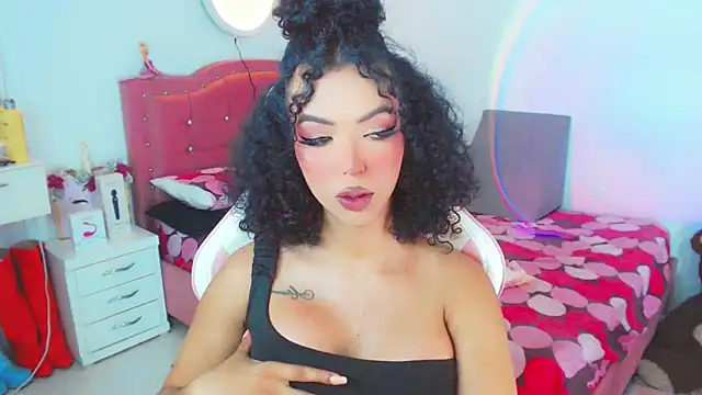 Snapshot of Tanedra_collings chatting on 02/11/26, 01:54 Tanedra collings online show from 02/11/26, 01:54