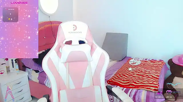 Snapshot of Tanedra_collings chatting on 03/02/26, 05:08 Tanedra collings online show from 03/02/26, 05:08