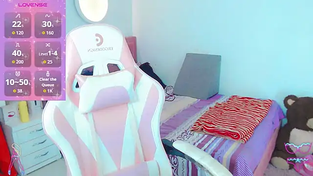 Snapshot of Tanedra_collings chatting on 03/13/26, 05:25 Tanedra collings online show from 03/13/26, 05:25