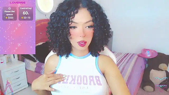 Snapshot of Tanedra_collings chatting on 03/20/26, 03:22 Tanedra collings online show from 03/20/26, 03:22