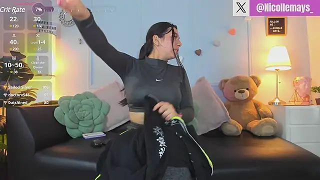 Nicollemays online show from 02/25/25, 12:03