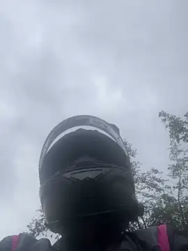 Nicollemays online show from 03/12/25, 12:04