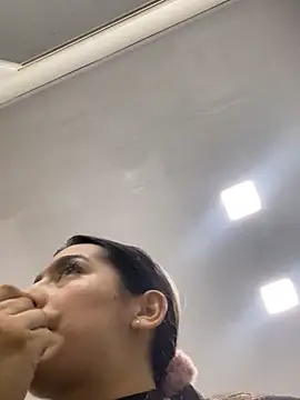 Nicollemays online show from 03/13/25, 12:13