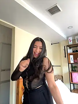 Nicollemays online show from 09/22/25, 02:30