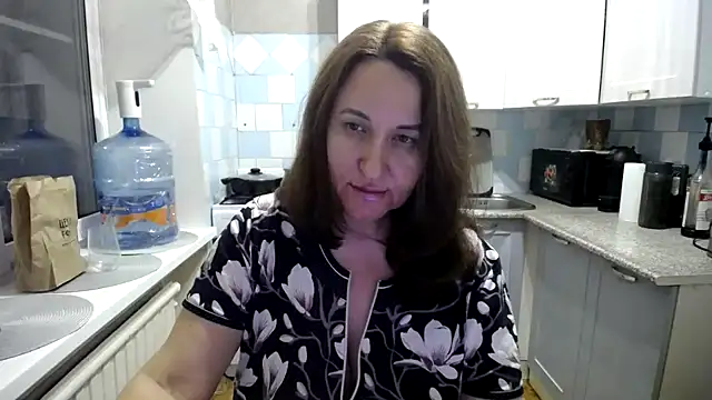 DonnaMagdalena online show from 12/05/24, 04:23