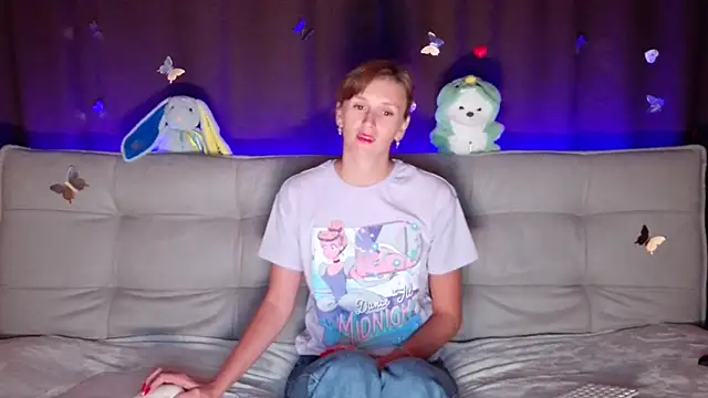 Snapshot of intolerable_girl chatting on 09/12/25, 08:03 intolerable girl online show from 09/12/25, 08:03