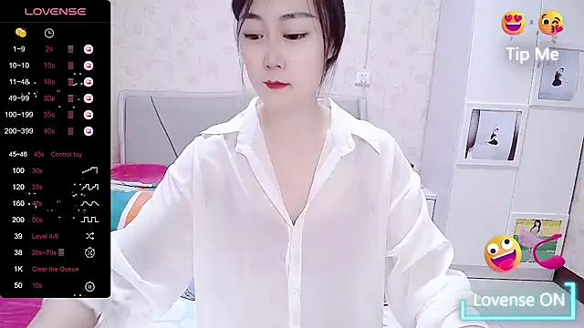 Elvira baby online show from 02/05/25, 04:48