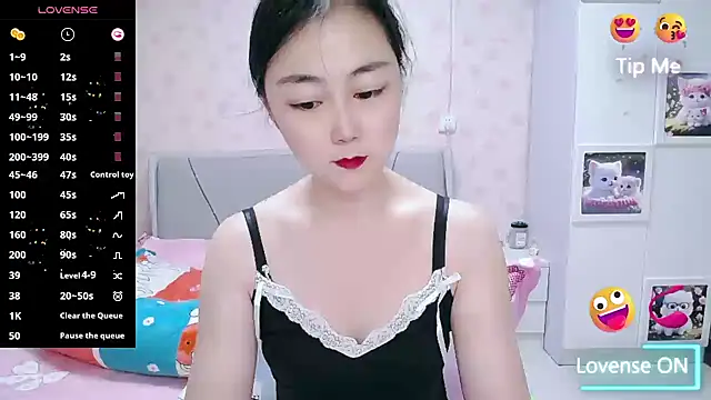 Elvira baby online show from 03/18/26, 02:47