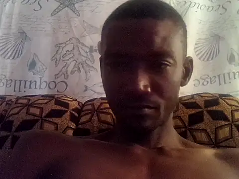 Snapshot of LookingLover34 chatting on 11/06/25, 08:10 LookingLover34 online show from 11/06/25, 08:10