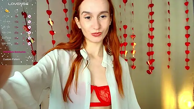 Snapshot of Sally_Biscuit chatting on 02/15/25, 01:49 Sally Biscuit online show from 02/15/25, 01:49