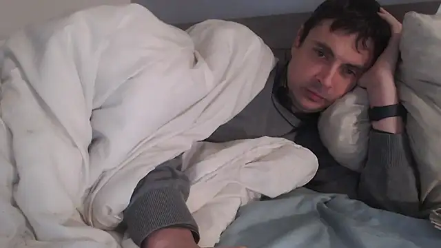 freddy0222222 online show from 12/17/24, 12:00