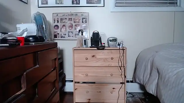 hottottrot691 online show from 03/05/25, 08:21