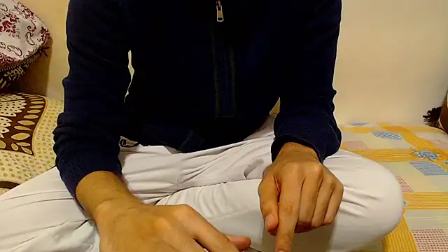 Snapshot of Alexdelarge323 chatting on 11/24/25, 11:54 Alexdelarge323 online show from 11/24/25, 11:54