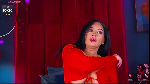 MadyLuxxx online show from 10/28/25, 07:49