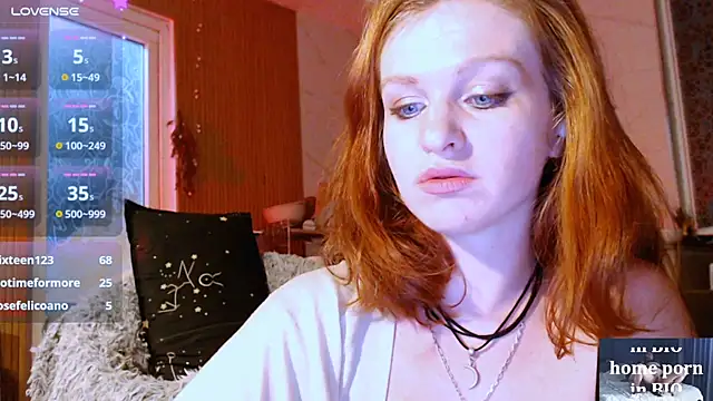 Cassie Wild online show from 09/28/25, 01:38